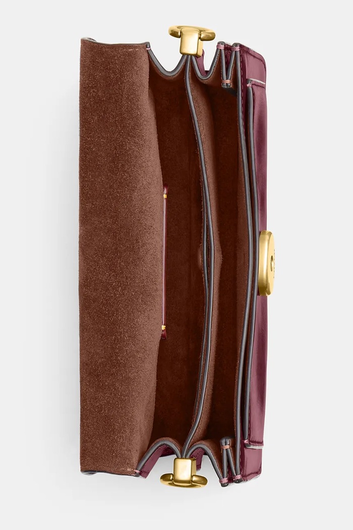 Torebka crossbody damska skórzana Glazed Leather Soft Grain Tabby 20 Coach bordowy CFR00