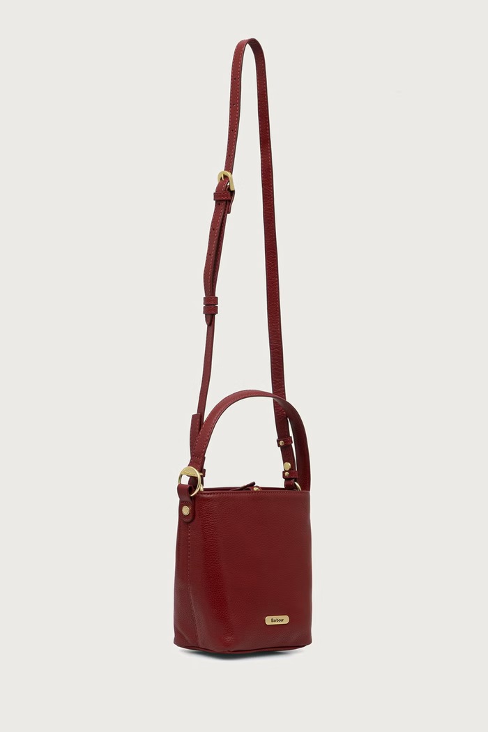 Barbour Torebka crossbody damska skórzana LBA0549 bordowy AW26