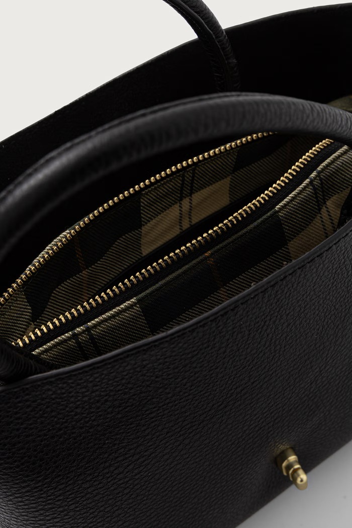 Torebka crossbody damska skórzana Barbour czarny LBA0547
