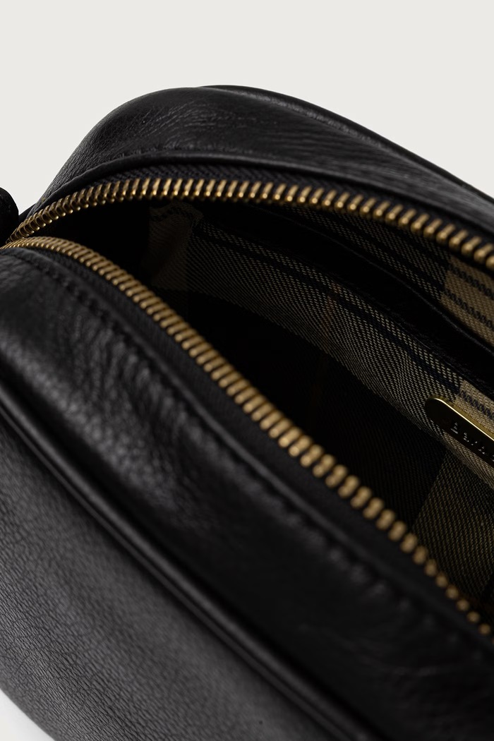 Torebka crossbody damska skórzana Barbour LBA0546 czarny