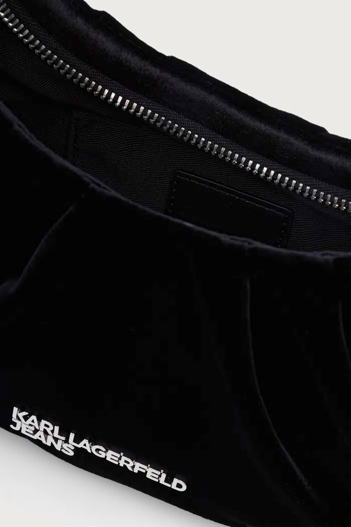 Μικρή τσάντα γυναικεία βελούρ Karl Lagerfeld Jeans μαύρο B4W30271