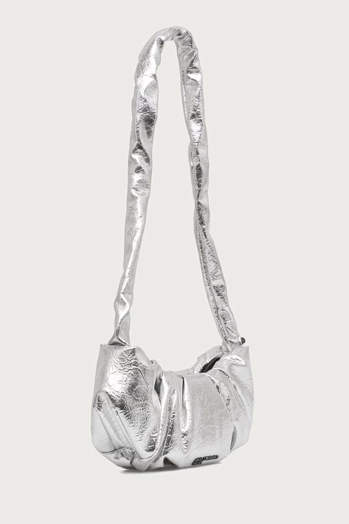 Karl Lagerfeld Jeans чанта тип хобо дамска B4W30268 сребърен AW26