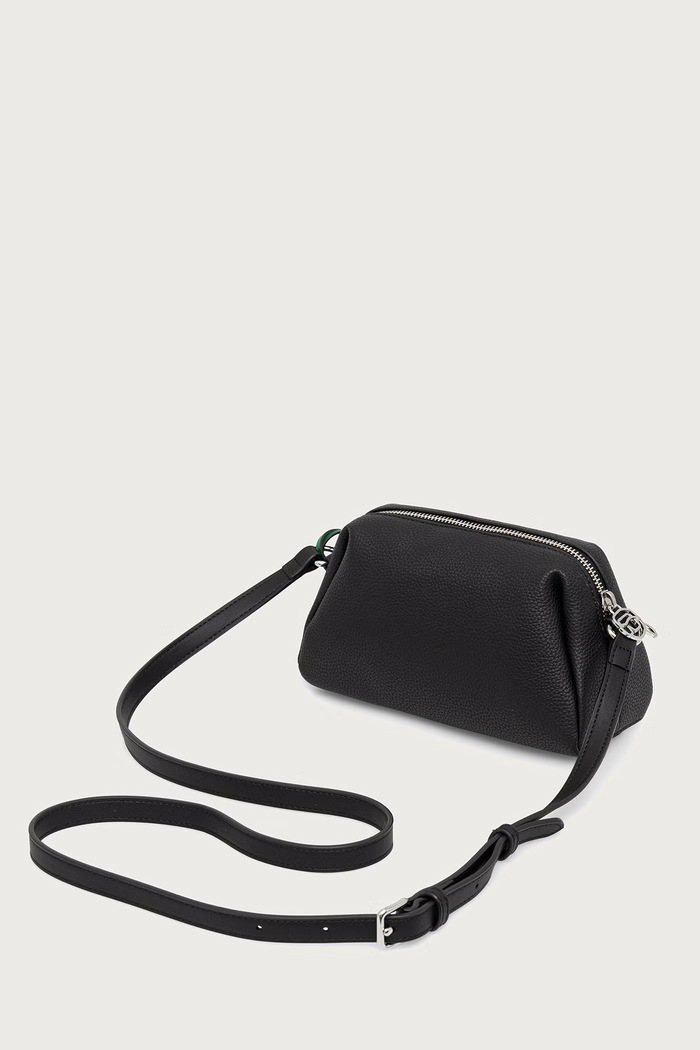 Doplňky Karl Lagerfeld crossbody kabelka dámská z imitace kůže B4W30083 černá
