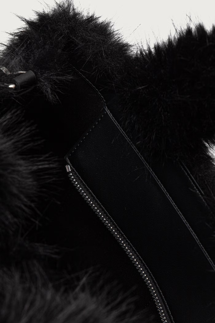 Crossbody kabelka dámska K/AUTOGRAPH Karl Lagerfeld čierna B4W50020