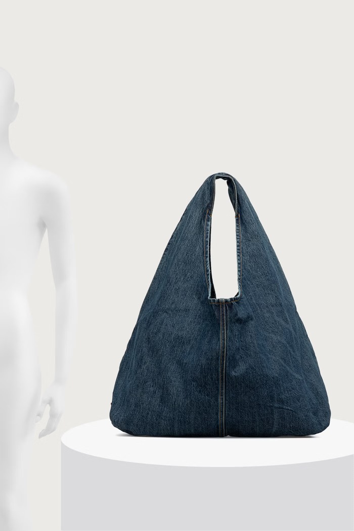 Torebka damska jeansowa EMERSON Levi's niebieski 005FF.0006