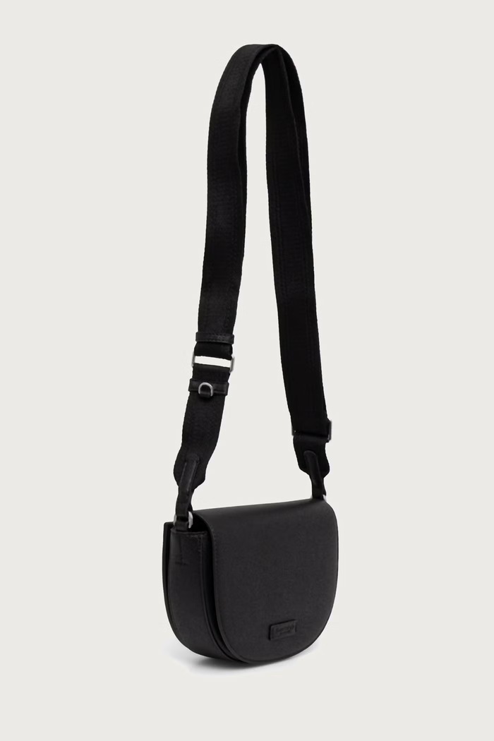 Marc O'Polo Torebka crossbody damska z imitacji skóry 5000014487 czarny AW26