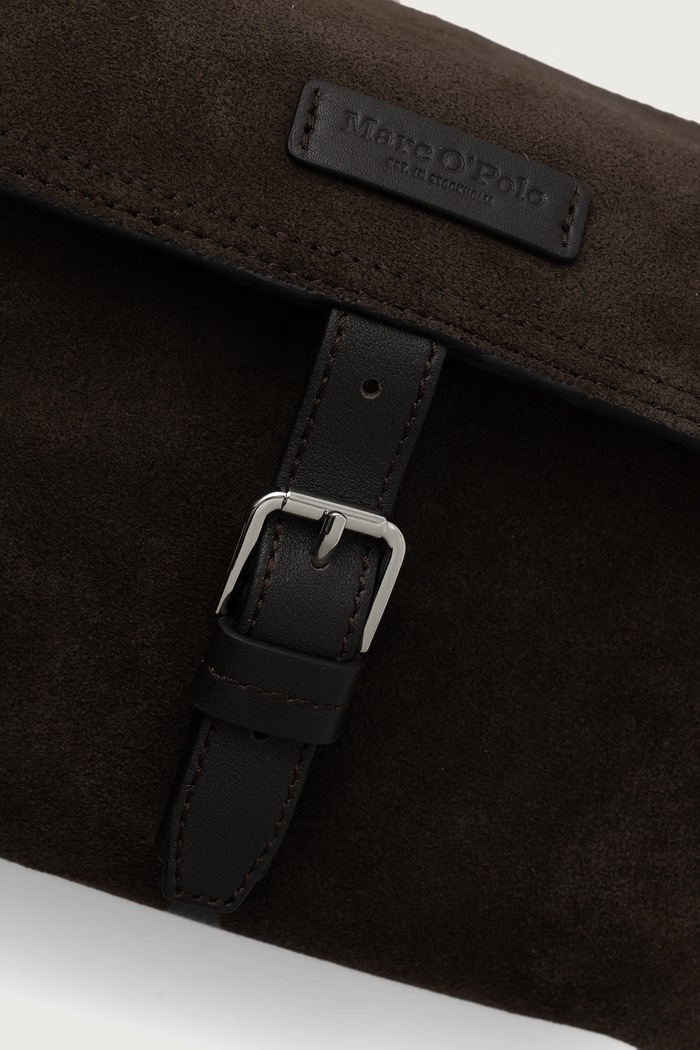 Torebka crossbody damska zamszowa Marc O'Polo 5000013569 brązowy