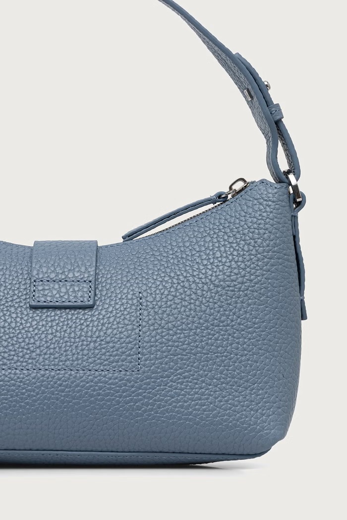 Akcesoria Marc O'Polo Torebka crossbody damska skórzana 5000013497 niebieski