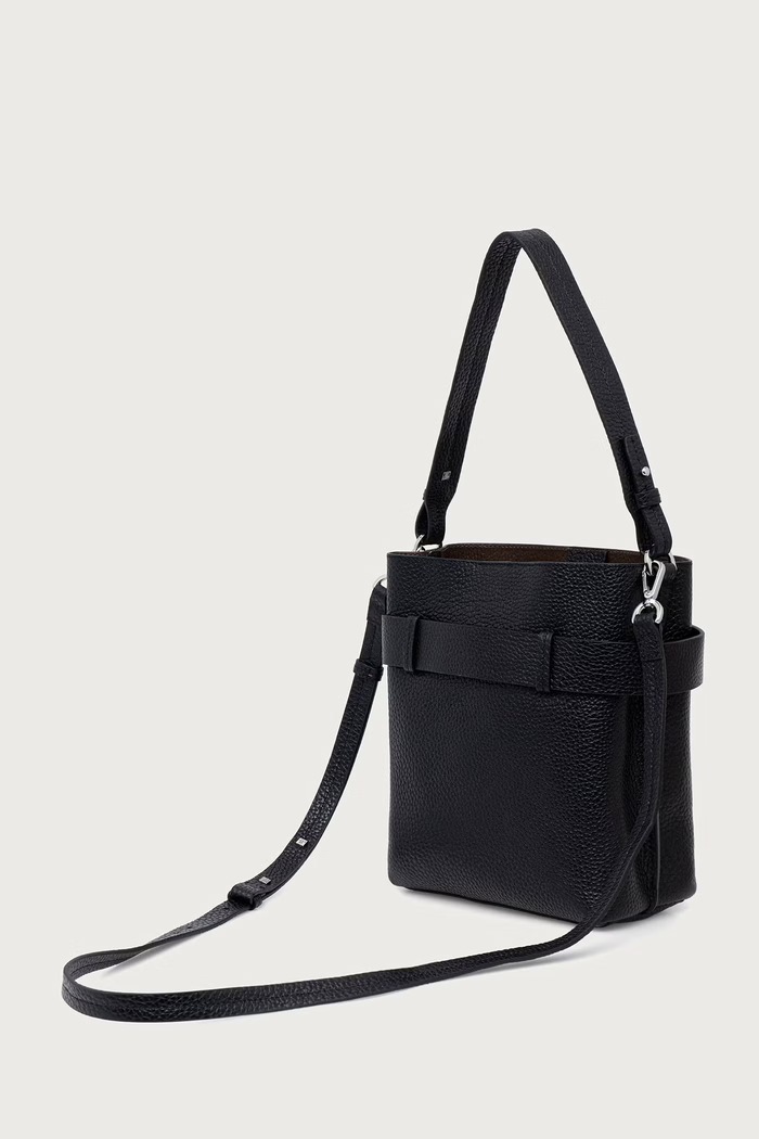 Akcesoria Marc O'Polo Torebka crossbody damska skórzana 5000013496 czarny