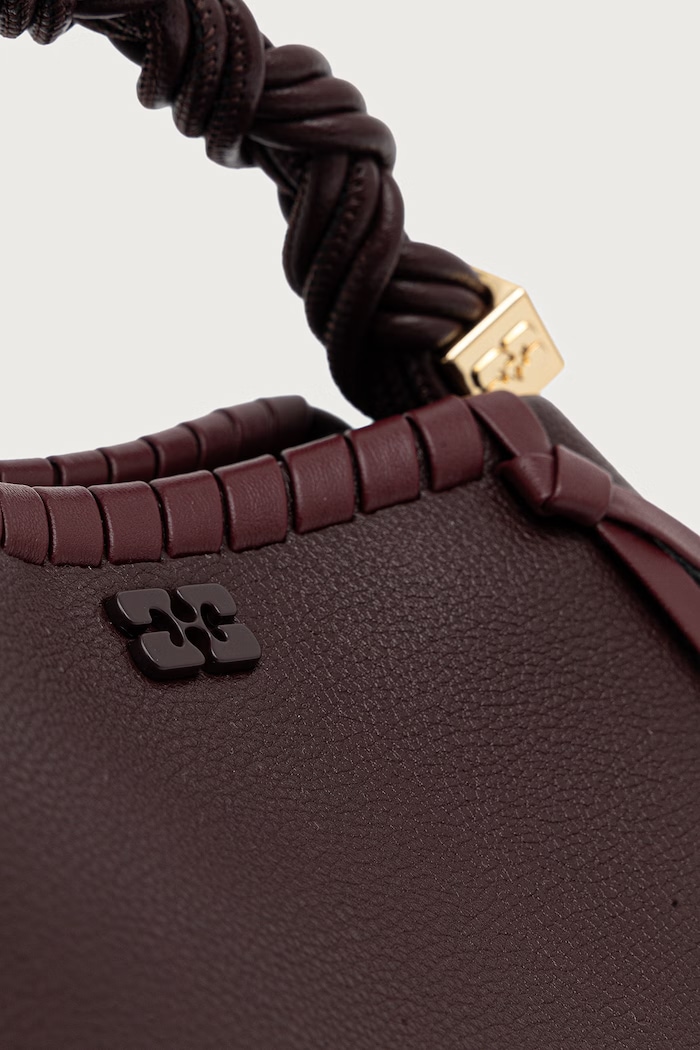 Bou Small Tressé torebka crossbody damska z imitacji skóry GANNI C2100052 bordowy