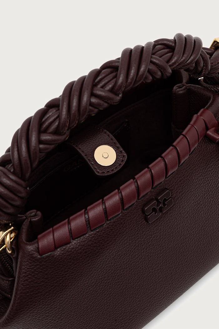 Bou Mini Tressé torebka crossbody damska z imitacji skóry GANNI bordowy C2100038