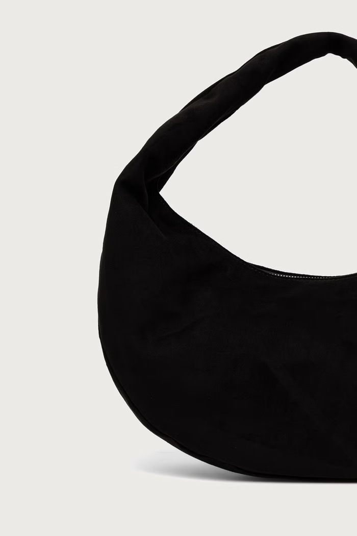 Akcesoria DKNY Torebka hobo damska z imitacji zamszu R63CMR37 czarny