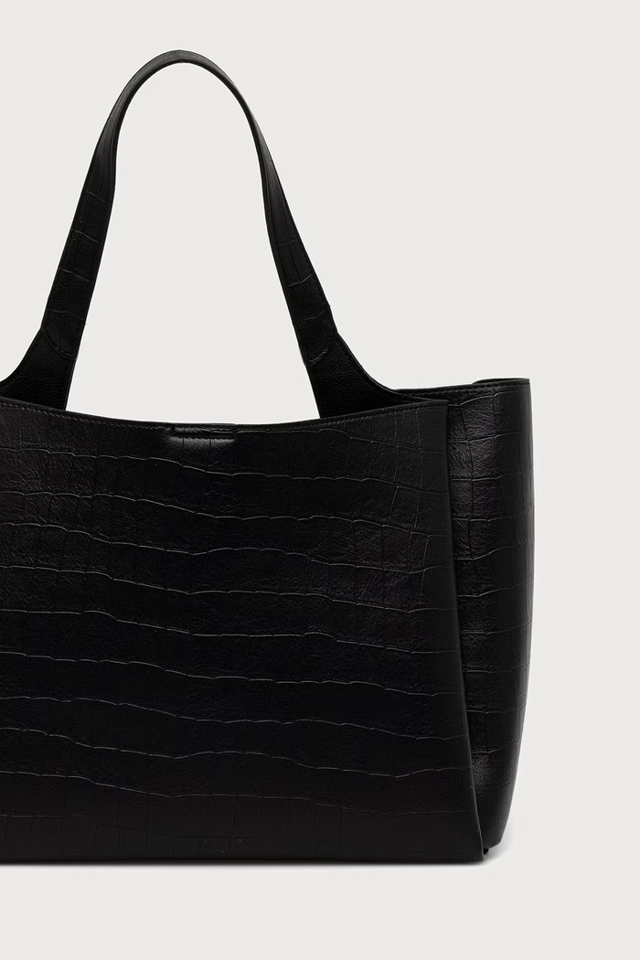 Torebka shopper damska z imitacji skóry DKNY R63APG32 czarny