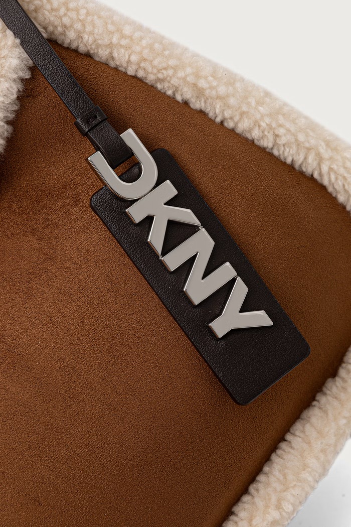 Torebka damska z imitacji zamszu DKNY R62CMK69 brązowy