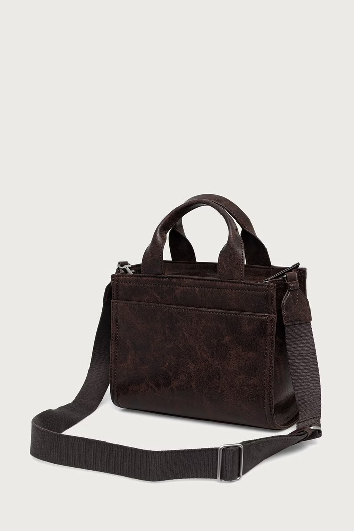 Akcesoria DKNY Torebka crossbody damska z imitacji skóry R62AZC80 brązowy