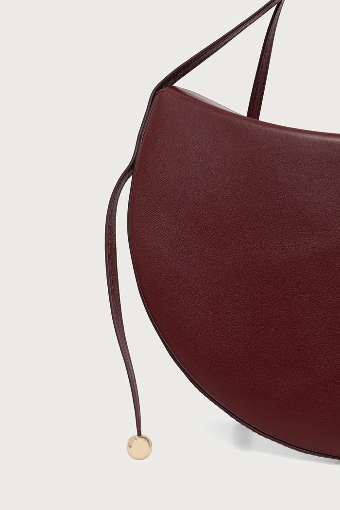 Akcesoria Furla Torebka crossbody damska skórzana Moonstone M WB01868.BX2269.26700 bordowy