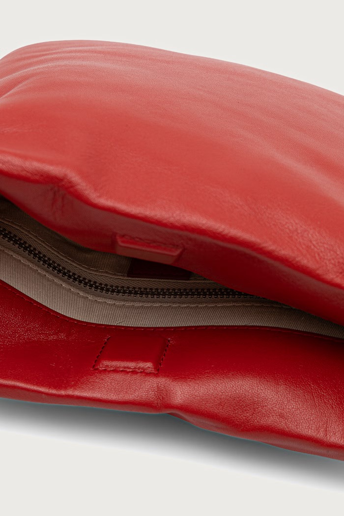 Torebka crossbody damska skórzana MCAGIRAFFA Max&Co. czerwony 2626516067200