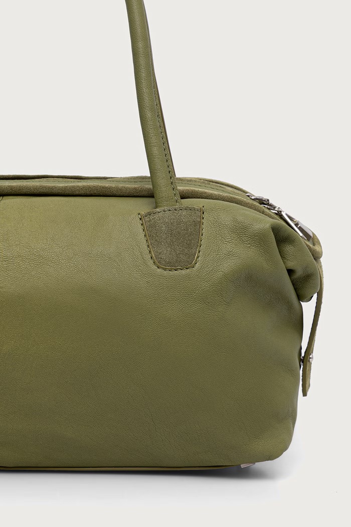 Akcesoria Max&Co. Torebka damska skórzana MCAMINISAMBAG 2626516047200 zielony
