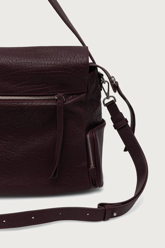 Max&Co. Listonoszka damska skórzana MCARADURA 2626516027200 fioletowy AW26