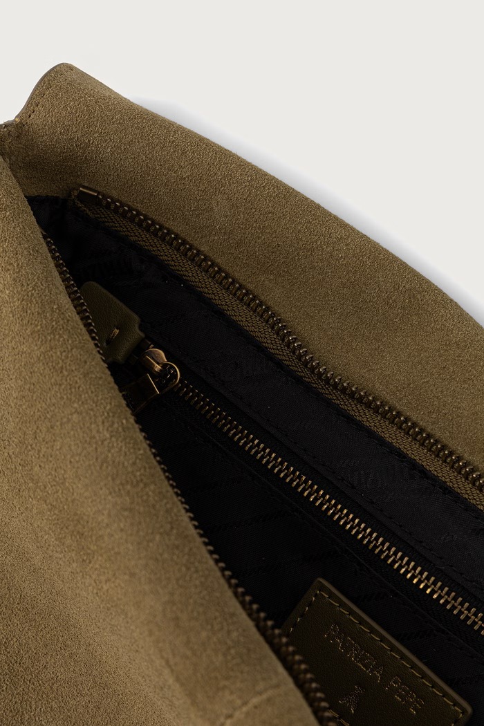 Torebka crossbody damska zamszowa Patrizia Pepe zielony 8B0519.L152N