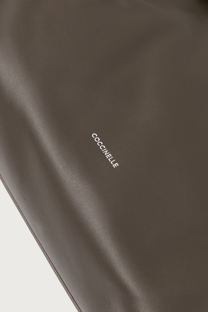 Сумка tote для женщин кожаная Coccinelle E1.VH5.11.01.01 зелёный