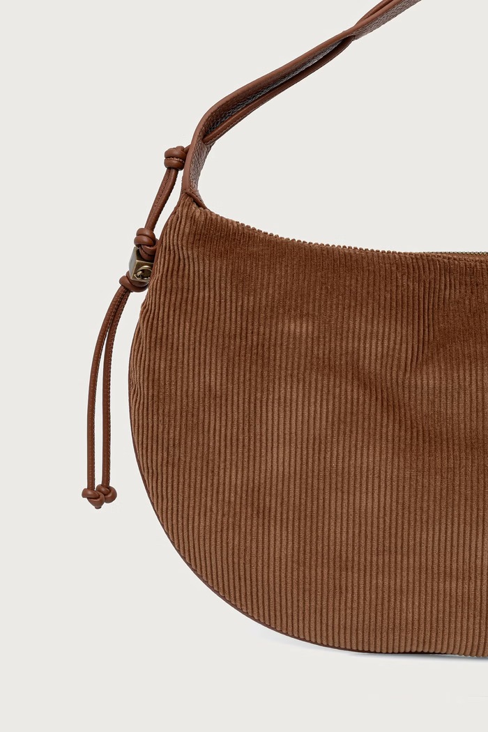 Coccinelle Torebka hobo damska sztruksowa E1.VCC.13.02.01 brązowy AW26
