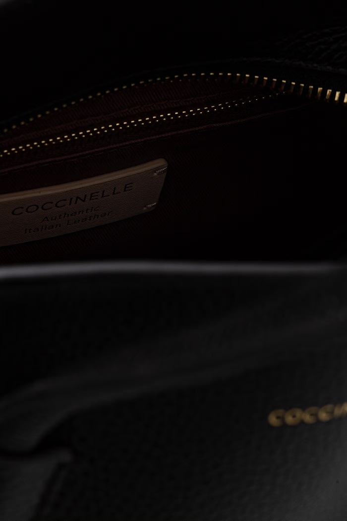 Сумка crossbody для женщин кожаная Coccinelle E1.V7N.18.02.01 чёрный