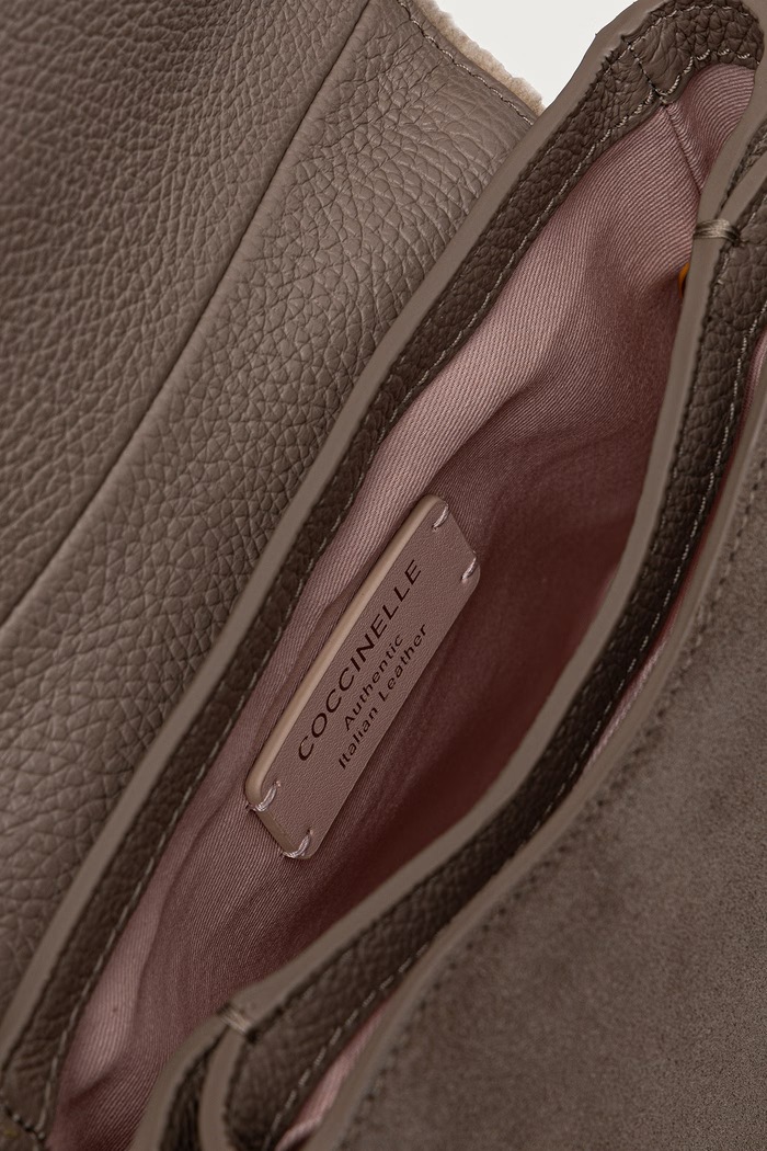 Сумка crossbody для женщин замшевая Coccinelle бежевый E1.V7J.18.02.01