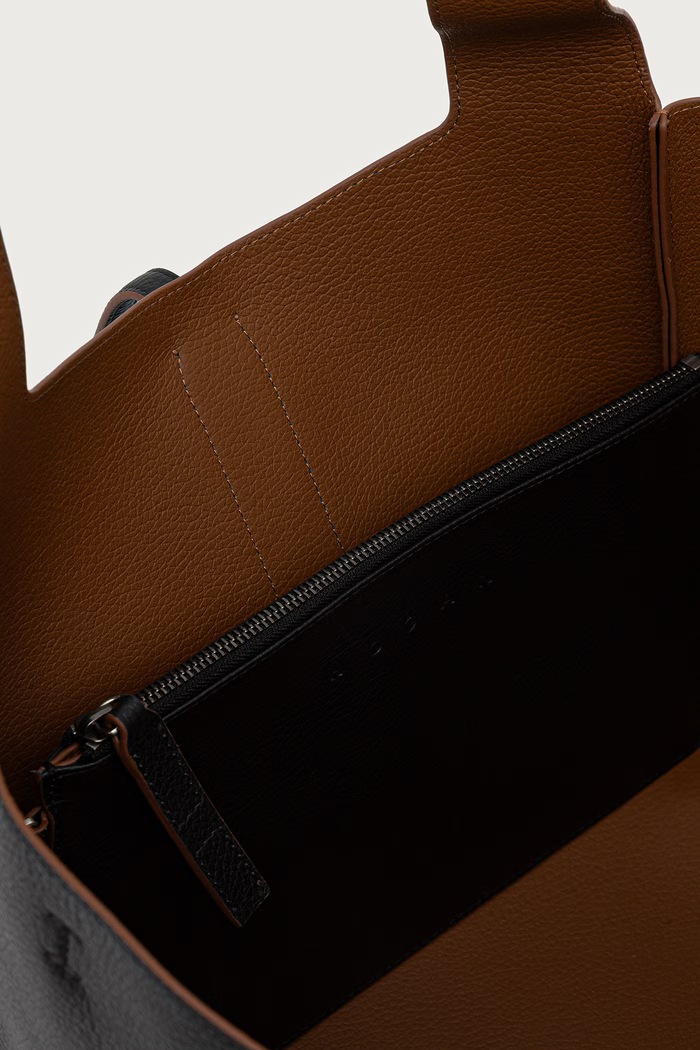 Hogan Torebka shopper damska skórzana KBW01XA0300QVD