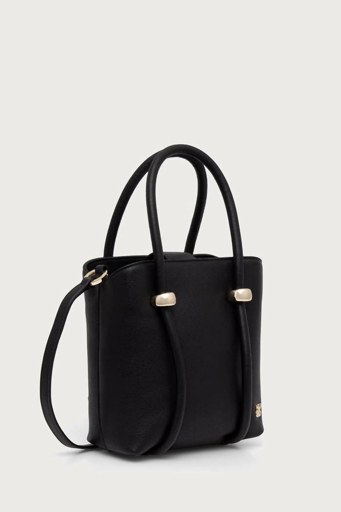 HUGO Сумка crossbody для женщин Briony_SM Tote 50573267 чёрный AW26