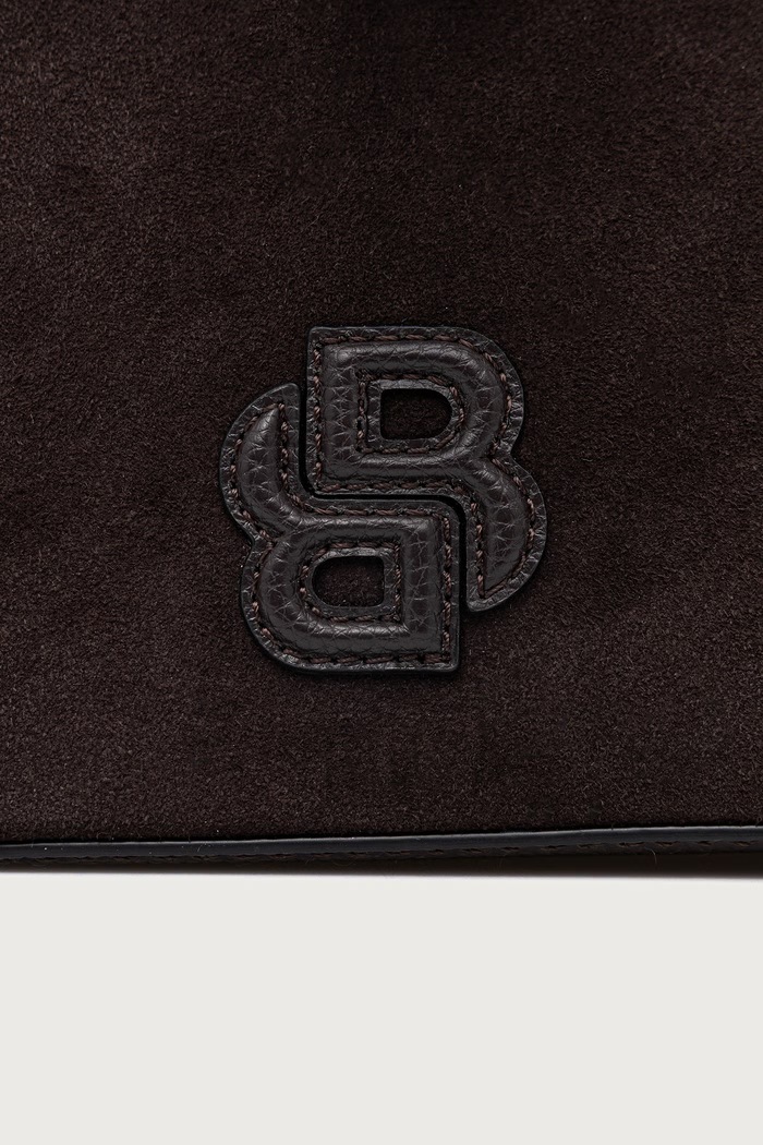 Чанта crossbody дамска от имитация на кожа Anett Drawstring SU BOSS 50573209 кафяв