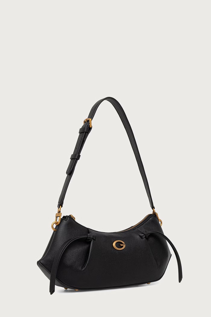 Guess Taška dámská z imitace kůže ALLEGRA HWBG22.37180 černá AW26