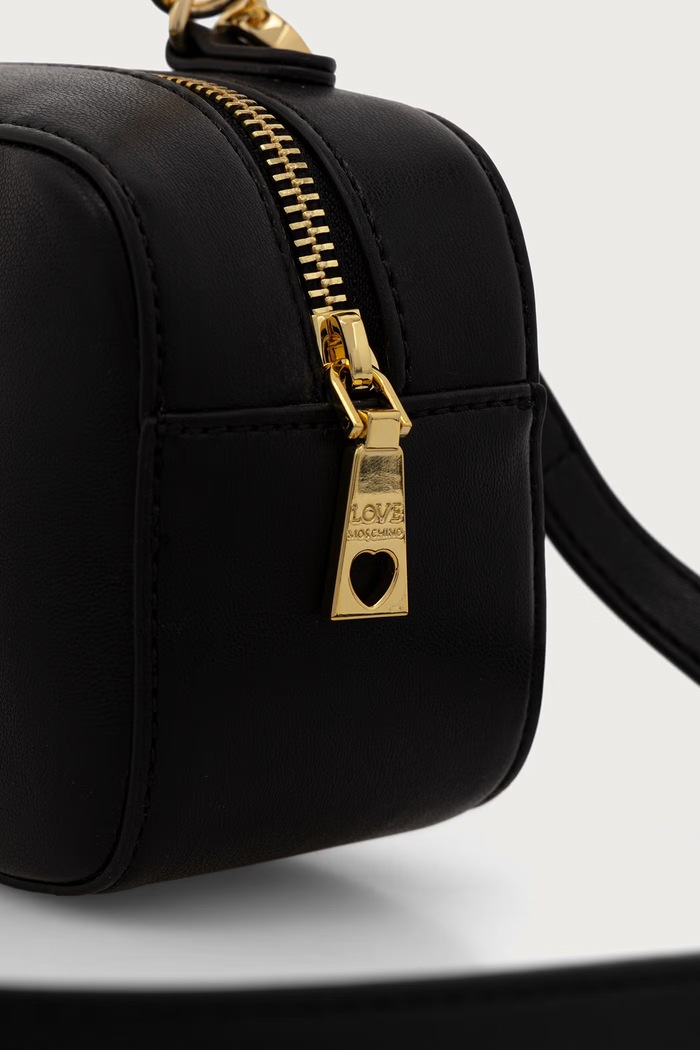 Torebka bagietka damska z imitacji skóry Love Moschino JC4246PP0PKL0000 czarny