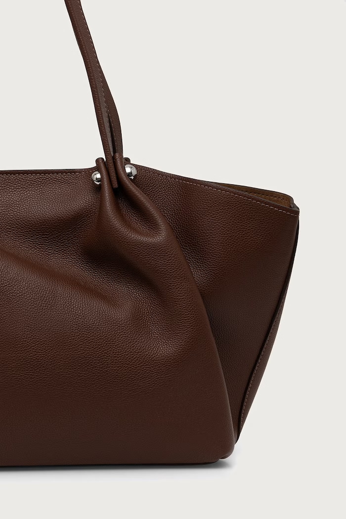 Akcesoria Weekend Max Mara Torebka shopper damska skórzana WKASATIRA 2625516125600 brązowy