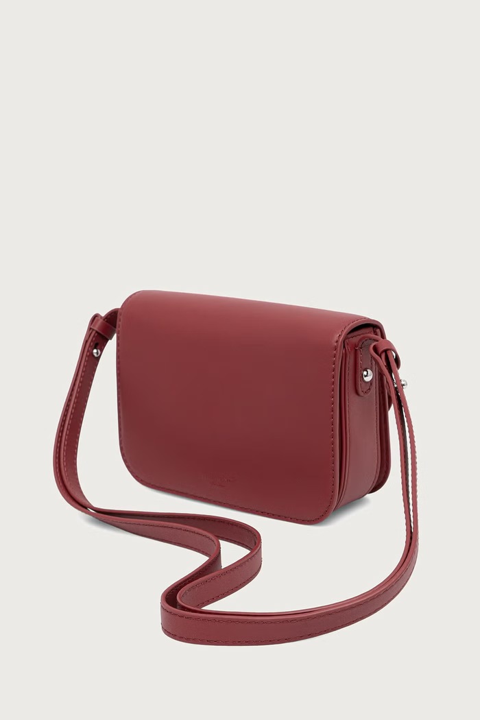 Akcesoria Weekend Max Mara Torebka crossbody damska skórzana WKAPETALI 2625516095600 czerwony