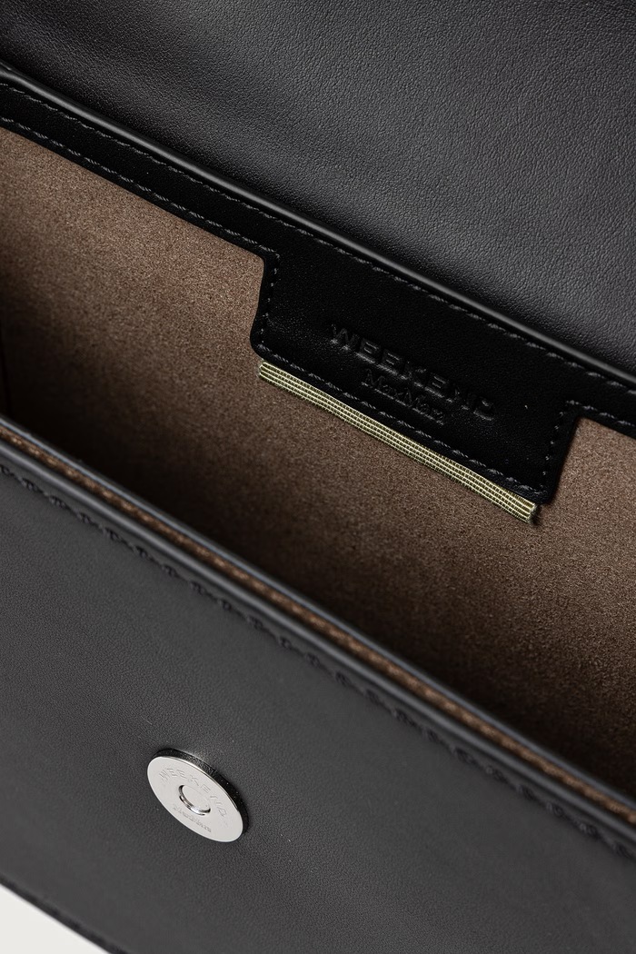 Torebka crossbody damska skórzana WKAPETALI Weekend Max Mara czarny 2625516095600