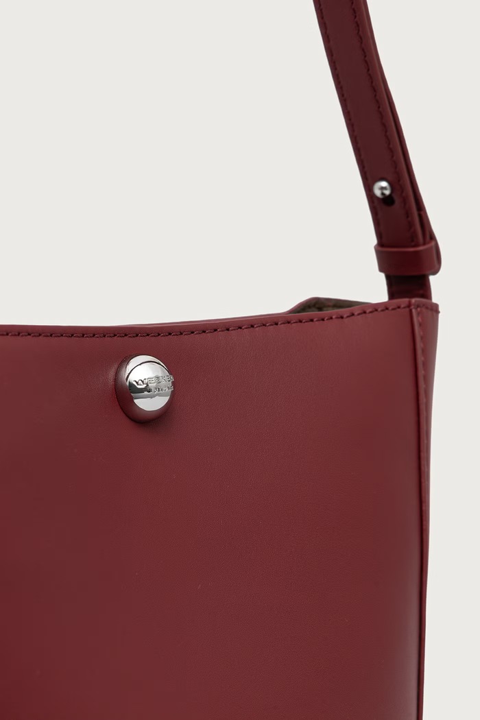 Torebka damska skórzana WKADONNA Weekend Max Mara 2625516075600 czerwony