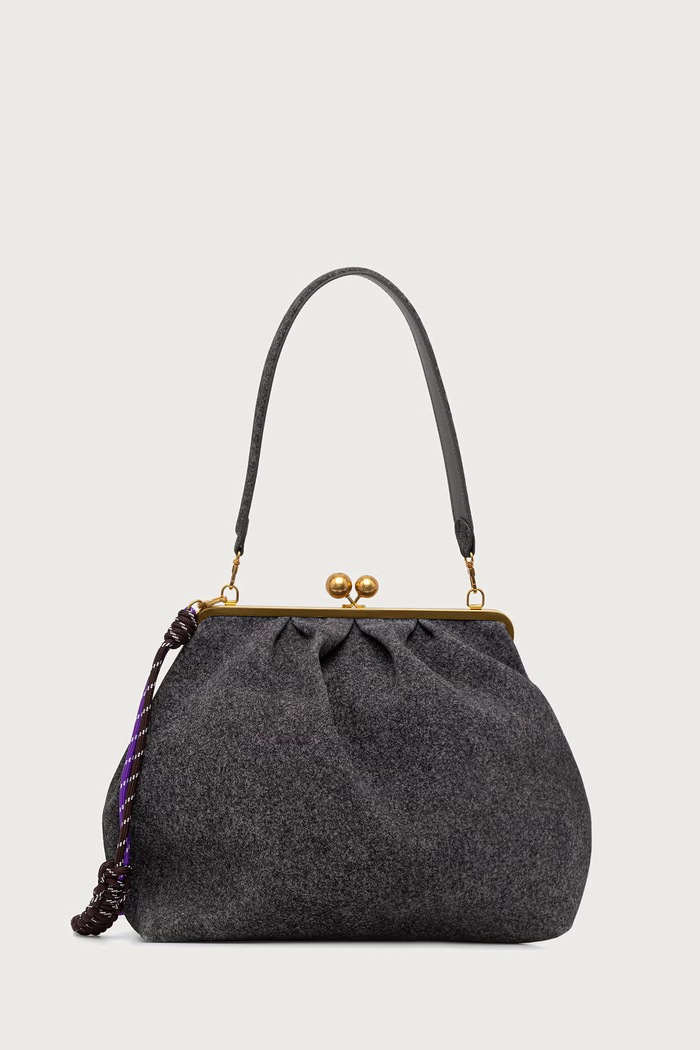 Weekend Max Mara Torebka crossbody damska zamszowa WKAUTILE szary 2625516045600