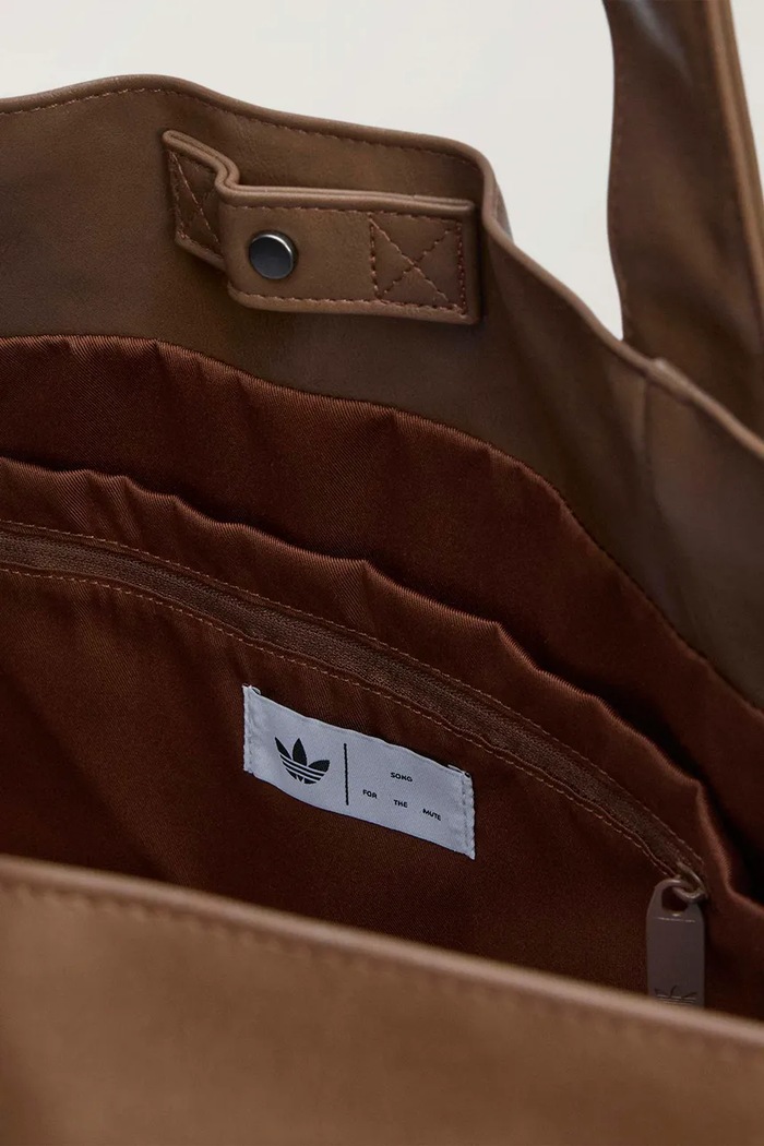 ADI008 Bag x SFTM tote γυναικεία από απομίμηση δέρματος adidas Originals καφέ LE1288
