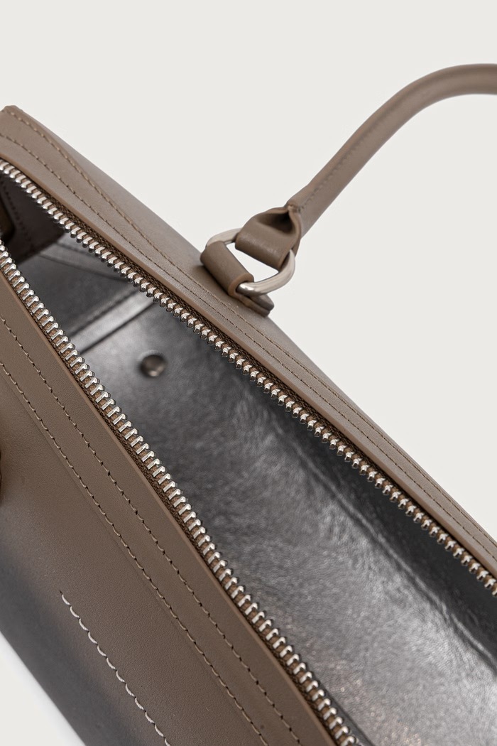 Torebka tote damska skórzana MM6 Maison Margiela brązowy SB6ZH0040.P9354