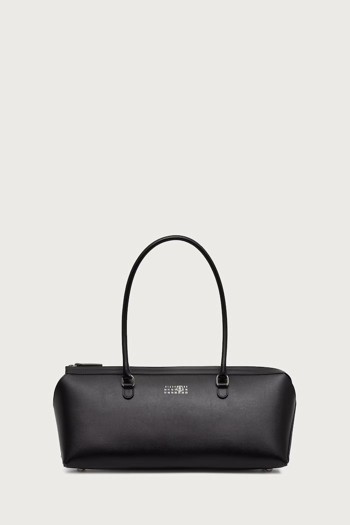 MM6 Maison Margiela Torebka bagietka damska skórzana czarny SB6ZH0041.P9061