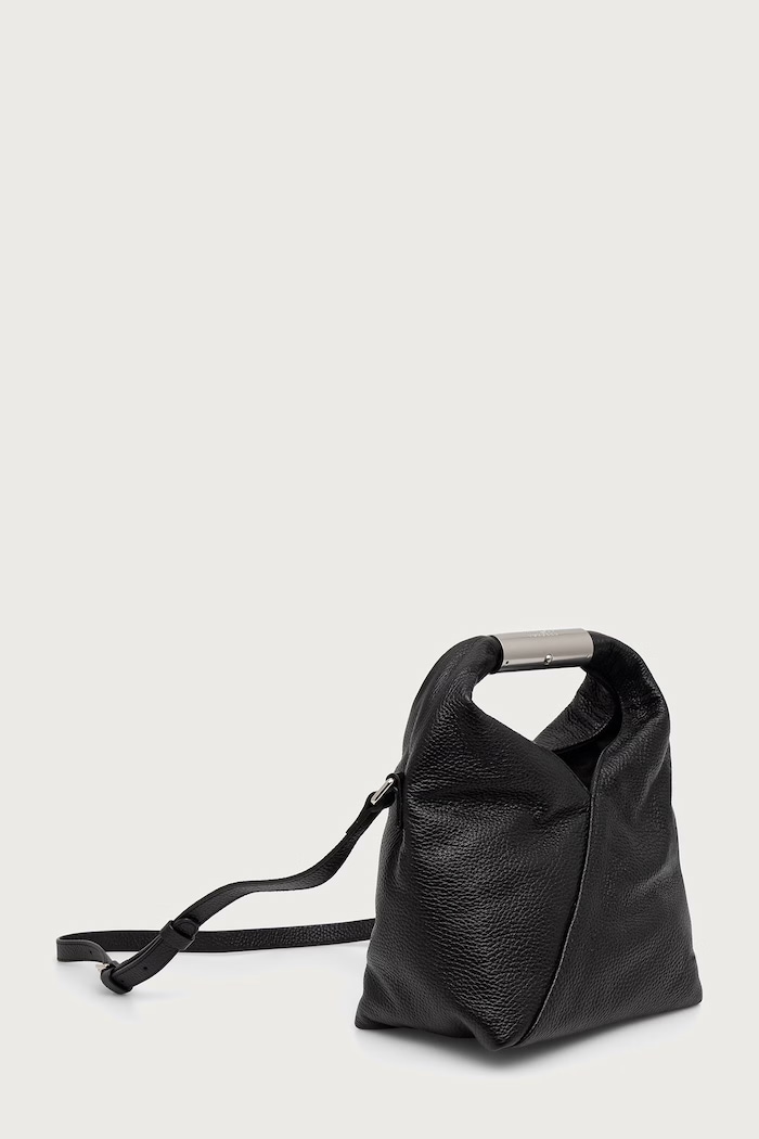 MM6 Maison Margiela Torebka crossbody damska skórzana SB6WD0042.P9068 czarny AW26