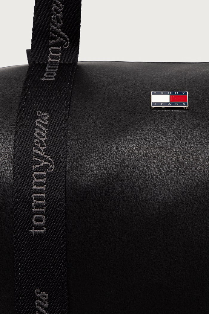 Tommy Jeans shopper torba ženska iz umetnega usnja črna AW0AW19046
