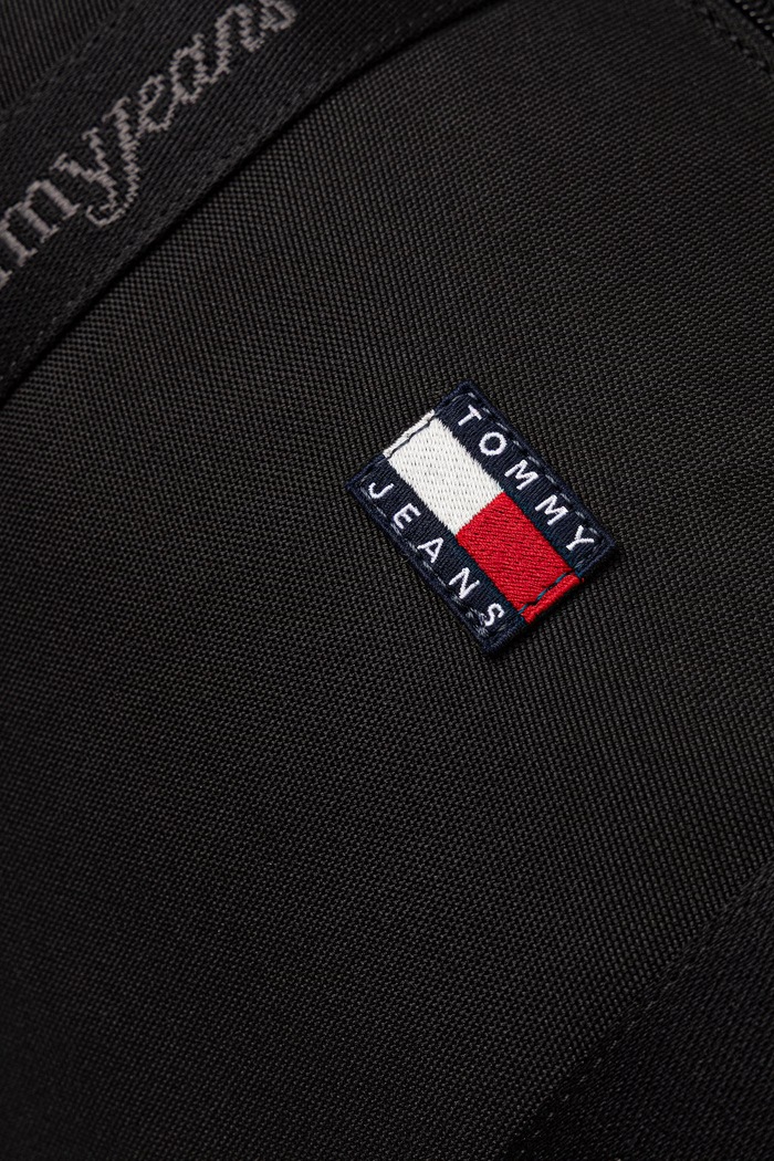 Tommy Jeans tote torba za žene crna AW0AW19039