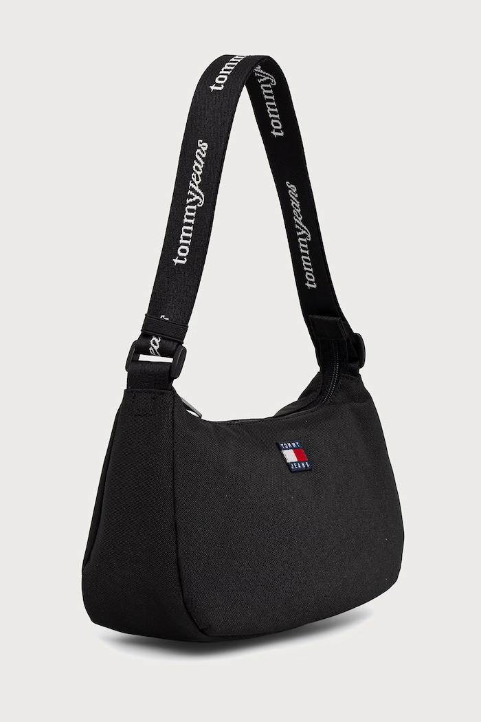 Tommy Jeans kabelka dámska AW0AW18768 čierna AW26
