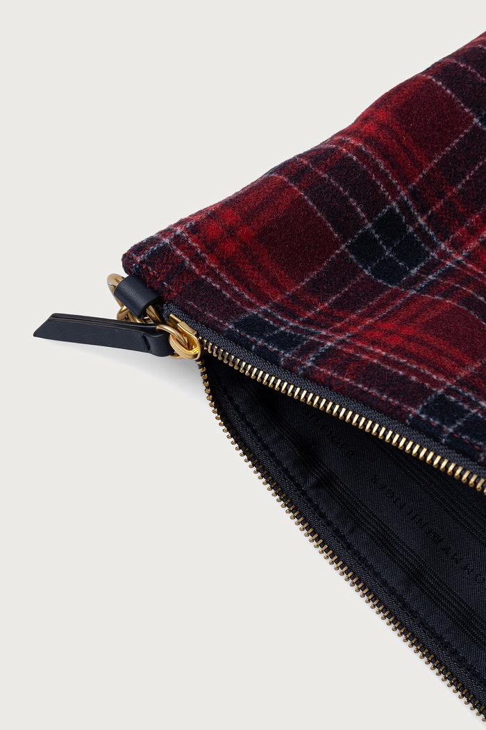 Nákupní taška dámská s vlnou Tommy Hilfiger námořnická modř AW0AW19513