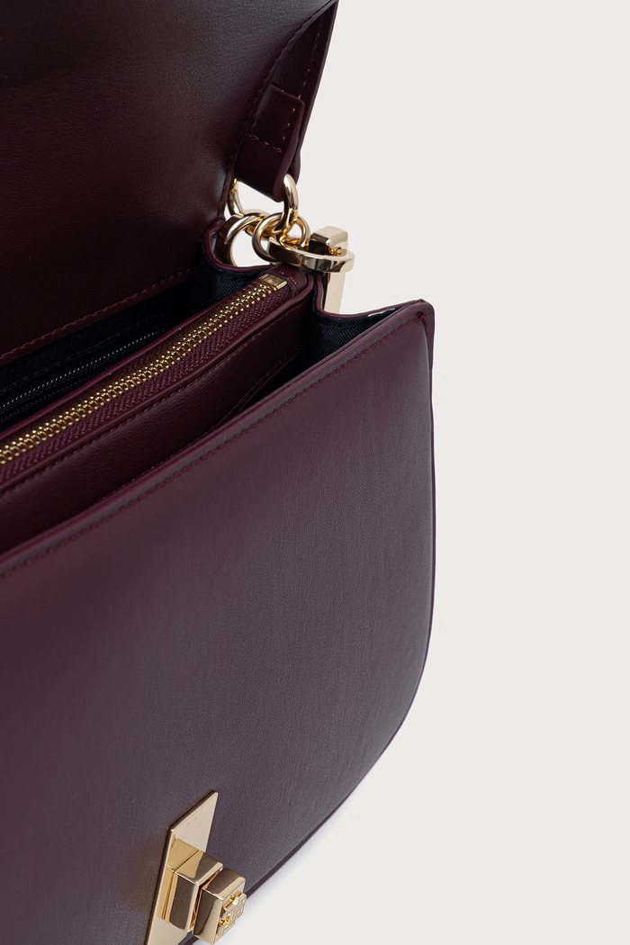 Tommy Hilfiger χιαστί γυναικεία από απομίμηση δέρματος AW0AW19321 μπορντό