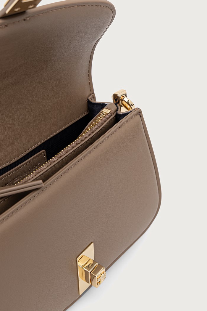 Tommy Hilfiger чанта crossbody дамска от имитация на кожа AW0AW19319 бежов