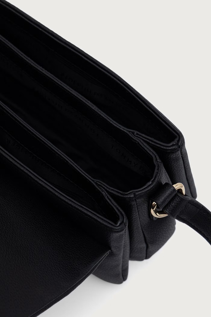 Crossbody kabelka dámska Tommy Hilfiger čierna AW0AW19198
