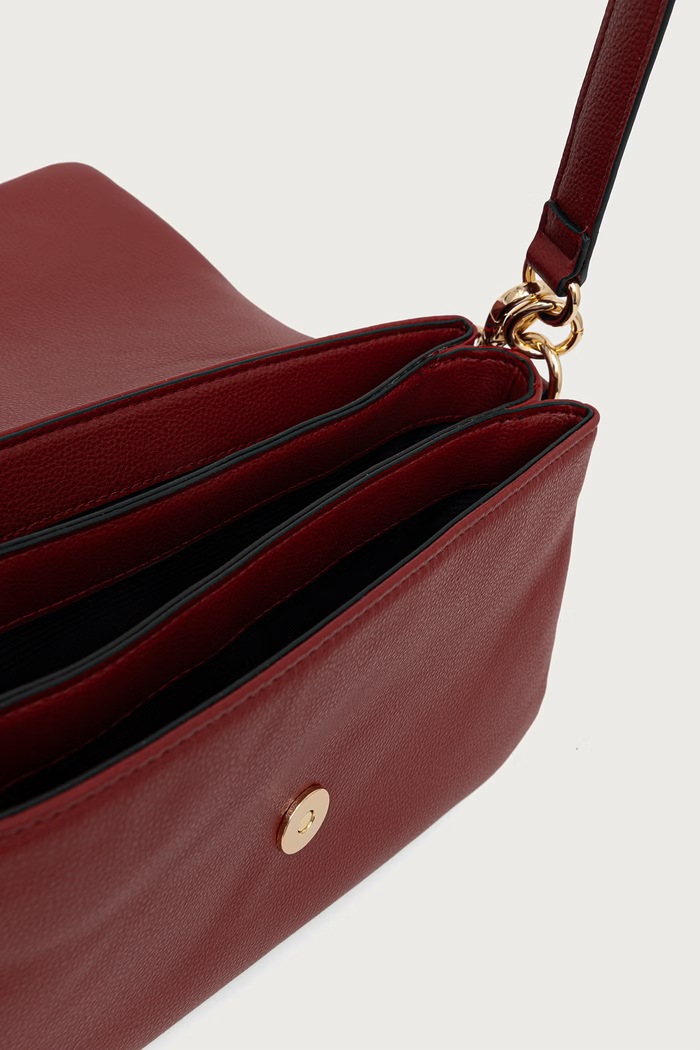 Torebka crossbody damska Tommy Hilfiger czerwony AW0AW19195